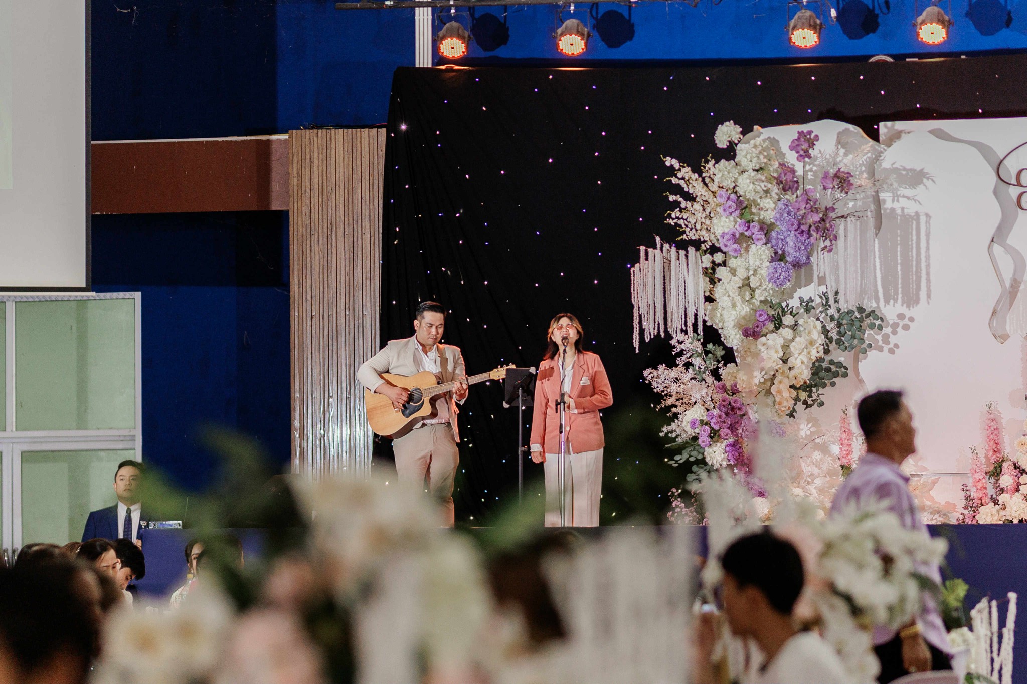 วงดนตรีงานแต่งเล่นที่จังหวัดพังงา